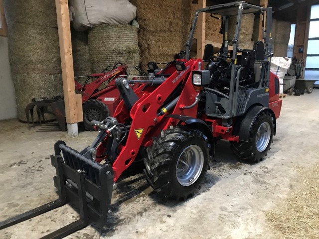 Description (optional)